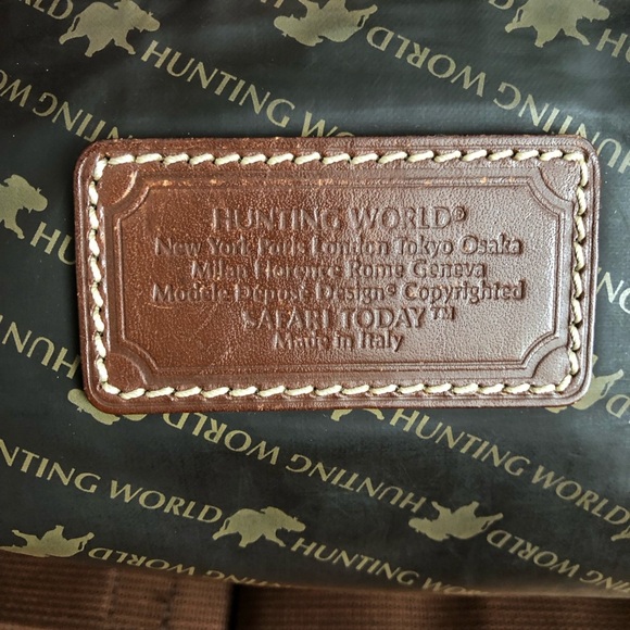 Hunting World Authentic RARE Shoulder Canvass Leather Brown Tan Messenger Bag - Picture 8 of 11